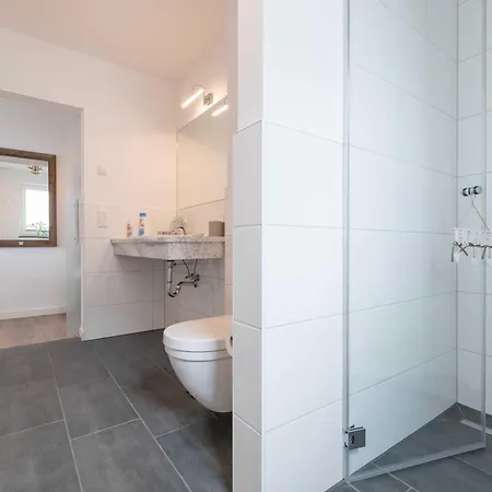 Apartment Cara We 03 